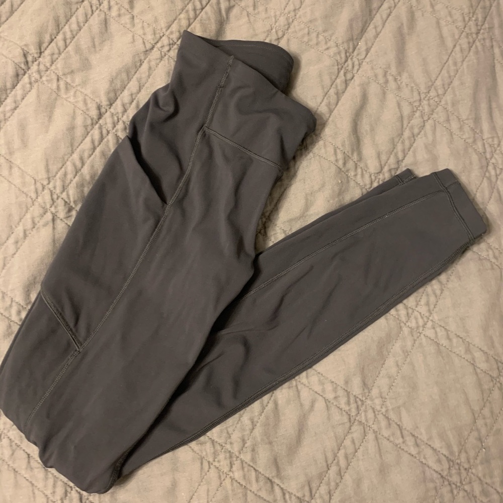 grey lululemon leggings